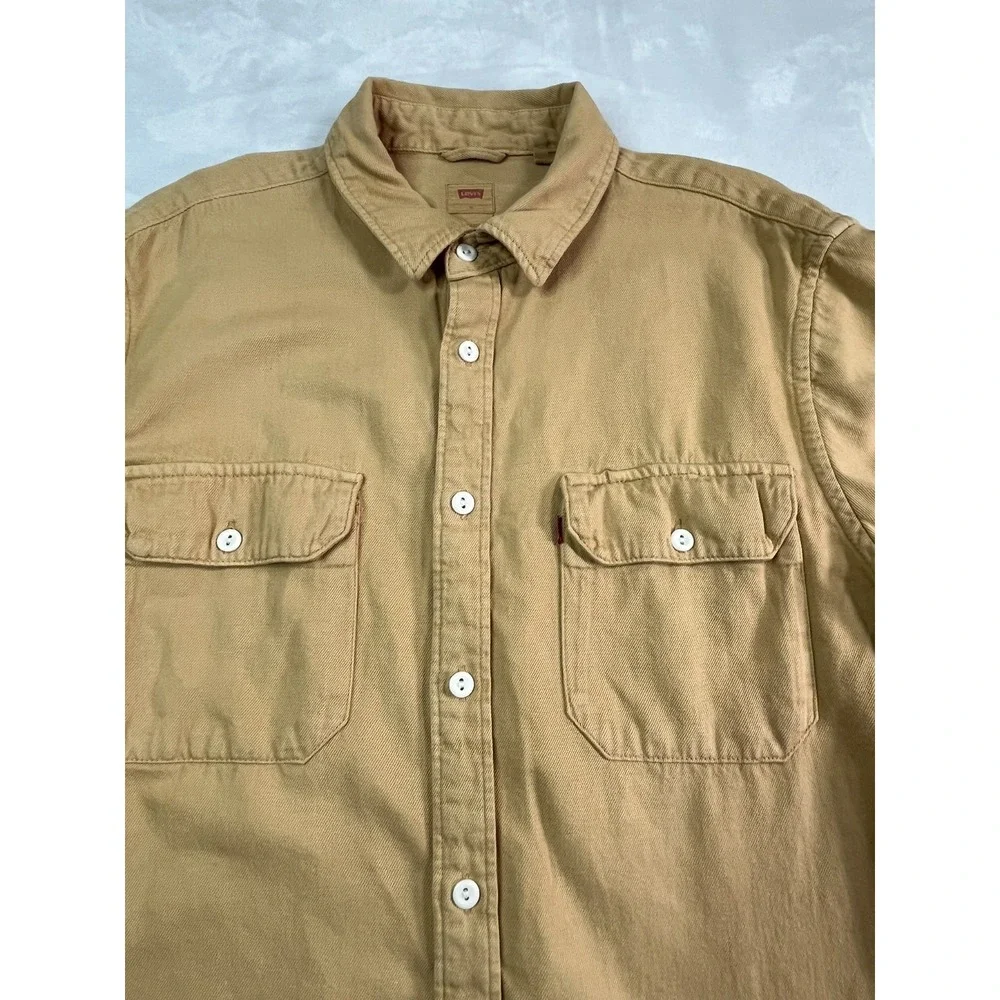 LEVI'S Mens M Shirt Button Front Cotton Hemp Soft Yellow Long Sleeve Pockets - Picture 2 of 12